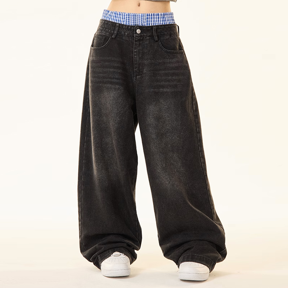 Looped baggy jeans