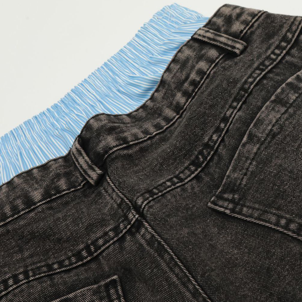 Looped baggy jeans